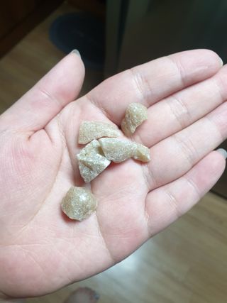 작심연구소 구취제거+충치예방+치아화이트닝 마법의 캔디 덴티팝3종(맛 랜덤 발송) — 4점을 준 리뷰어가 2022년 6월 올린 사용 사진