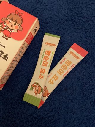 아이비웰니스 빵순이 효소 키위맛 7포 + 석류맛 7포 (총 14포, 2주분) — 2.5점을 준 리뷰어가 2022년 10월 올린 사용 사진