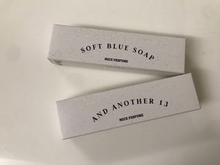 멈칫(MUMCHIT) 넥퍼퓸 NECKPERFUME 2가지 향 — 4.5점을 준 리뷰어가 2021년 11월 올린 사용 사진
