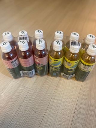 더그레잇티 콤부차 [매일유업] 더그레잇티 44kcal 콤부차 300ml *12개입 (오리지널 6개+베리리치 6개) — 4점을 준 리뷰어가 2023년 8월 올린 사용 사진