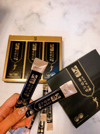 헬스업_천명진프리미엄홍삼스틱_10ml x 30포 — 5점을 준 리뷰어가 2021년 1월 올린 사용 사진