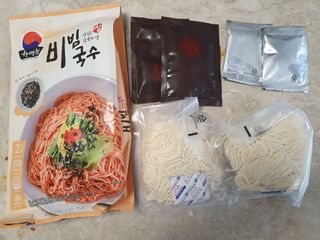 [한면원] 비빔국수 2인분 — 5점을 준 리뷰어가 2022년 7월 올린 사용 사진