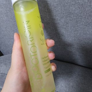 닥터리진 퍼퓸드 옐로우 오일 미스트 앰플 [페이스앤바디] 레귤러 — 5점을 준 리뷰어가 2022년 11월 올린 사용 사진