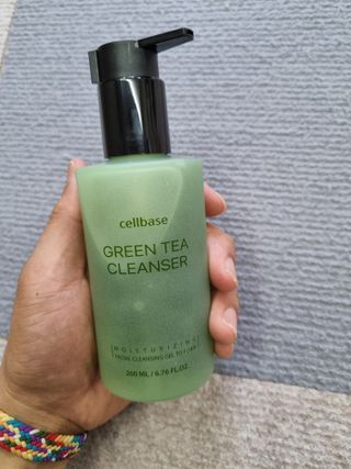 프리마인 메이크업과 들뜨는 각질까지 한방에 깐달걀로! 순하기까지한 셀베이스 그린티클렌저(200ml) — 4.5점을 준 리뷰어가 2023년 5월 올린 사용 사진