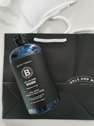 블랙페블 올인원 워시 쿨 웨이브 500ml — 3점을 준 리뷰어가 2021년 5월 올린 사용 사진