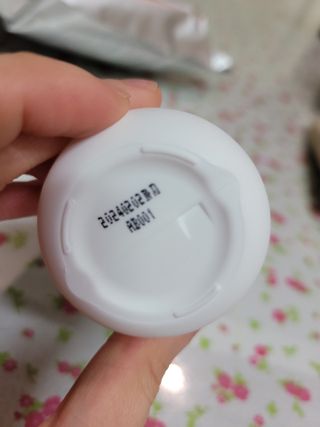 리더스코스메틱 리더스 카밍 바이오틱스 에센스 워터 — 5점을 준 리뷰어가 2021년 4월 올린 사용 사진