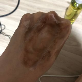 스킨큐어 산다화 순한 클렌징 동백 오일 200ml — 5점을 준 리뷰어가 2023년 8월 올린 사용 사진