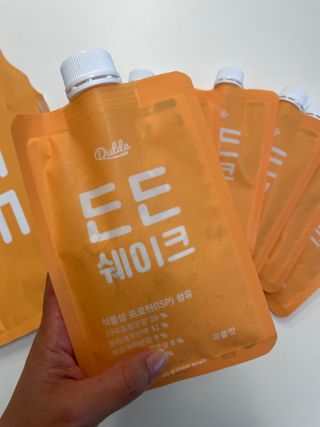 [덜다] 든든 식물성 단백질 쉐이크 40g X 7입 (곡물/딸기) — 4점을 준 리뷰어가 2023년 9월 올린 사용 사진