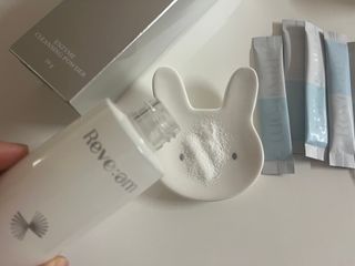나우 [리브엠] 화해 1등 클렌징 파우더! 모공&피지 말끔순삭 — 5점을 준 리뷰어가 2023년 6월 올린 사용 사진
