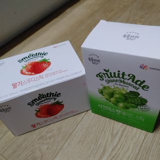 [복음자리] 바리스타 패키지 2종 랜덤발송 (딸기스무디 스틱+샤인머스캣에이드 or 망고스무디+자몽에이드) — 5점을 준 리뷰어가 2022년 7월 올린 사용 사진
