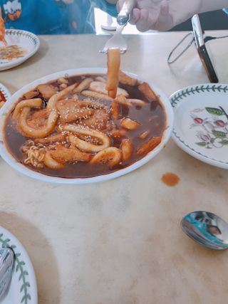 추억의 국민학교 떡볶이 국떡 뉴트로 5종 — 5점을 준 리뷰어가 2021년 11월 올린 사용 사진