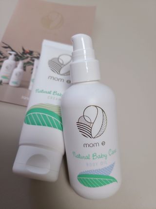 mom e 맘이 내추럴 베이비 케어 크림+바디오일 — 4점을 준 리뷰어가 2021년 1월 올린 사용 사진