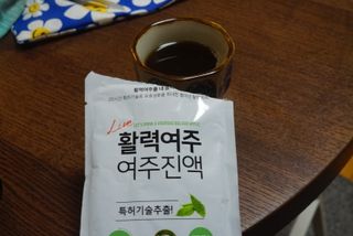 참유원 특허제조 활력 여주진액 여주즙 50포 — 5점을 준 리뷰어가 2022년 3월 올린 사용 사진