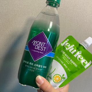 몽베스트 Montbest with Sparkling water Plain 20병 — 5점을 준 리뷰어가 2022년 10월 올린 사용 사진