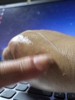 [후르디아] 올리브영 저자극 비건바디로션 — 5점을 준 리뷰어가 2023년 9월 올린 사용 사진
