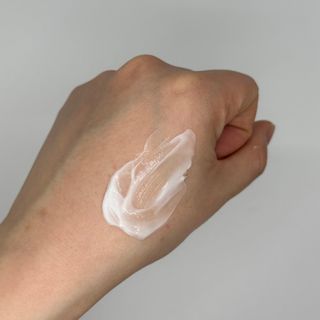 비프리코스메틱 뉴 프레쉬 크림 80ml — 5점을 준 리뷰어가 2023년 3월 올린 사용 사진