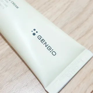 젠바이오 코스메틱스 젠바이오수딩크림]   가려운 피부 & 아토피 원픽 크림 — 5점을 준 리뷰어가 2022년 11월 올린 사용 사진