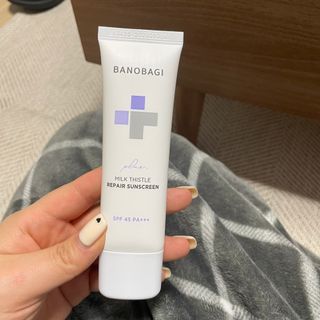 바노바기 코스메틱 바노바기 밀크씨슬 리페어 시카 선스크린 플러스 50ml — 5점을 준 리뷰어가 2023년 3월 올린 사용 사진