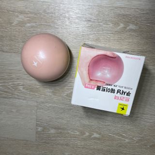[트라택] 홈 필라테스 SET [미니짐볼+웨이트볼(0.5kg&1kg+요가블럭] — 5점을 준 리뷰어가 2022년 7월 올린 사용 사진