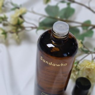 스킨큐어 산다화 비타민c 화이트닝 토너 150ml — 5점을 준 리뷰어가 2021년 12월 올린 사용 사진