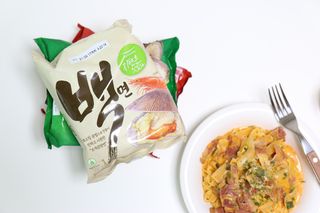 [풀무원] 자연은맛있다 정면, 백면, 홍면  세트 — 5점을 준 리뷰어가 2021년 4월 올린 사용 사진