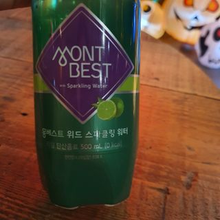 몽베스트 Montbest with Sparkling water Lime20병 — 5점을 준 리뷰어가 2021년 10월 올린 사용 사진