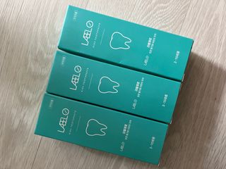 치과에서 쓰는 치약 _ 라벨제로 저불소 꼬마, 키즈, 유아, 베이비, 주니어 안전한 어린이치약 — 5점을 준 리뷰어가 2023년 1월 올린 사용 사진