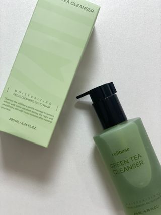 프리마인 메이크업과 들뜨는 각질까지 한방에 깐달걀로! 순하기까지한 셀베이스 그린티클렌저(200ml) — 5점을 준 리뷰어가 2023년 5월 올린 사용 사진