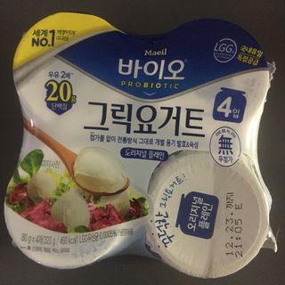 매일바이오 그릭요거트 오리지널 플레인 4개, 로스터리 커피믹스 4개 — 5점을 준 리뷰어가 2021년 12월 올린 사용 사진