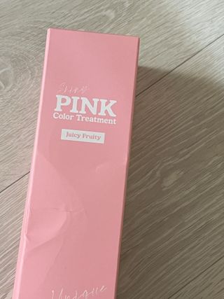 [유니프] 헤어 샤이니 핑크 컬러 트리트먼트240g — 5점을 준 리뷰어가 2023년 11월 올린 사용 사진