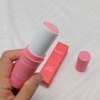 스킨큐어 산다화 카멜리아 안티 링클 멀티밤 — 5점을 준 리뷰어가 2022년 11월 올린 사용 사진