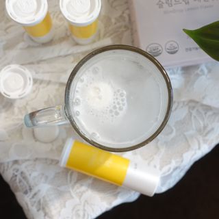 [슬림드랍 레몬맛] 건기식 다이어트 보조제 겸 비타민 — 5점을 준 리뷰어가 2022년 1월 올린 사용 사진