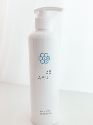 AYU25[아유트웬티파이브]피부 진정, 보습 와일즈 로즈 바디워시 — 5점을 준 리뷰어가 2021년 3월 올린 사용 사진