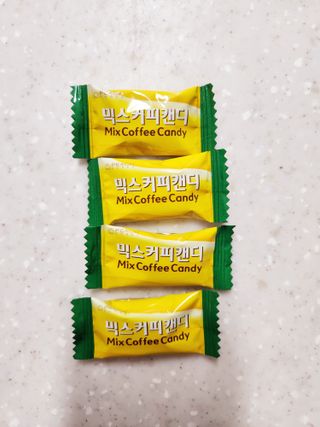 (주) 피치코리아 믹스커피캔디76g x2개입 — 5점을 준 리뷰어가 2022년 11월 올린 사용 사진