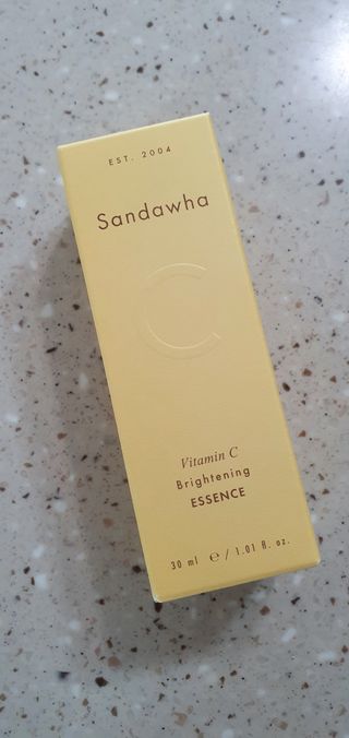 스킨큐어 산다화 비타민c 화이트닝 에센스 30ml — 5점을 준 리뷰어가 2022년 3월 올린 사용 사진