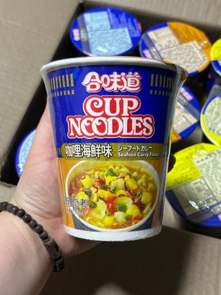 NISSIN 닛신 컵누들  4종 - 씨푸드오리지날, 씨푸드 스파이시, 씨푸드 커리, 씨푸드 XO소스 — 3점을 준 리뷰어가 2022년 5월 올린 사용 사진