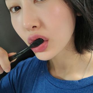 주식회사 클린디 [클린디] 고기능성 칫솔 세트_기능모/탄력모/미세모/초극세모 — 5점을 준 리뷰어가 2022년 3월 올린 사용 사진