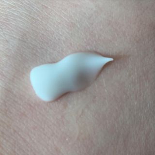 셀프 모이스처라이징 프로텍션 크림 셀프 모이스처라이징 프로텍션크림 — 4점을 준 리뷰어가 2022년 4월 올린 사용 사진