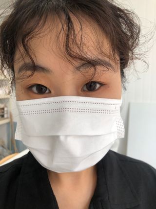 JHWORLD 스누피 마스크 정품 스누피 KF-AD 국내 비말차단 아동용 성인용 일회용 덴탈마스크 50매 — 5점을 준 리뷰어가 2021년 6월 올린 사용 사진
