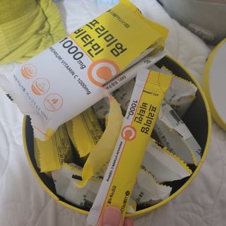 서울약사신협 프리미엄비타민C1000_2.5G x 100포 — 5점을 준 리뷰어가 2020년 12월 올린 사용 사진