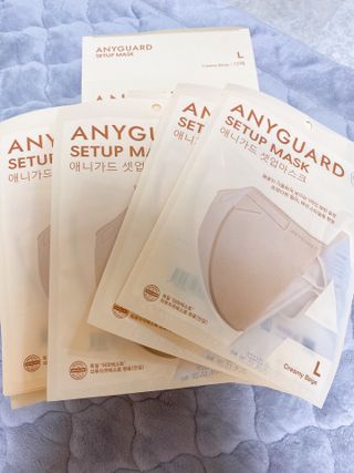 애니가드 셋업마스크 4컬러 각 10매입 [크리미베이지, 캐시미어로즈, 초콜렛브라운, 미드나잇네이비] — 4점을 준 리뷰어가 2022년 2월 올린 사용 사진