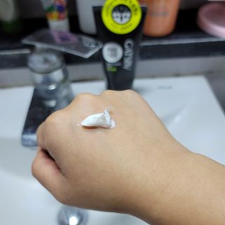 [갸스비] 지성 남성을 위한 포어케어 클렌징폼 — 4점을 준 리뷰어가 2021년 8월 올린 사용 사진