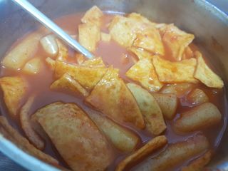 응큼떡볶이 — 3점을 준 리뷰어가 2021년 3월 올린 사용 사진