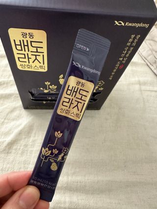 광동생활건강 나우 [광동] 배도라지 쌍화스틱 10mL x 100포 — 4.5점을 준 리뷰어가 2023년 11월 올린 사용 사진