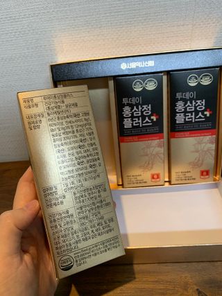 서울약사신협_투데이홍삼정플러스스틱_10g x 30포 — 4.5점을 준 리뷰어가 2021년 3월 올린 사용 사진