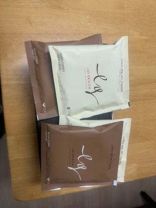 카페 에르곤 드립커피명작 카페에르곤 대용량 간편드립커피 15gx10개입 — 5점을 준 리뷰어가 2024년 8월 올린 사용 사진