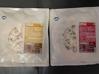 [푸딩팩토리] 수제화덕 피자 3종 택2_부대피자/김치피자/트러플고르곤졸라피자 — 4점을 준 리뷰어가 2022년 6월 올린 사용 사진