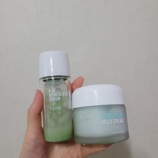 김정문알로에 큐어 큐어 알로에 리프레쉬 젤리 세럼, 큐어 알로에 하이드로 젤리 크림 — 5점을 준 리뷰어가 2021년 4월 올린 사용 사진