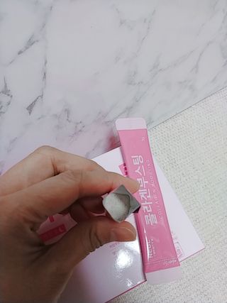 늘20s 콜라겐 부스팅_COLLAGEN BOOSTING — 5점을 준 리뷰어가 2023년 1월 올린 사용 사진