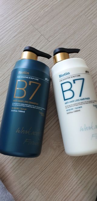 [포레스트스토리] B7 안티 헤어로스 샴푸1,000ml + 헤어팩 1,000ml — 4.5점을 준 리뷰어가 2021년 4월 올린 사용 사진